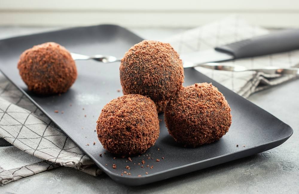 Chocolate Keto Fat Bombs