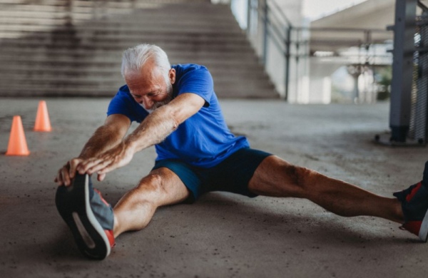 Want to Age Well? Add These 5 Mobility Exercises to Your Daily Routine