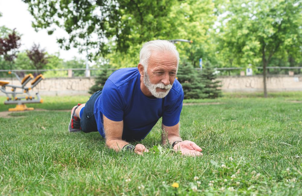 The top 4 best core strengthening exercises for seniors