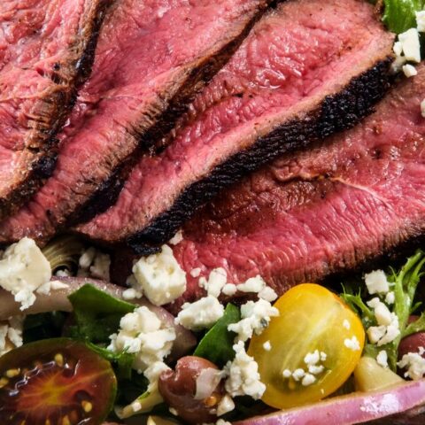 Grilled steak salad with blue cheese
